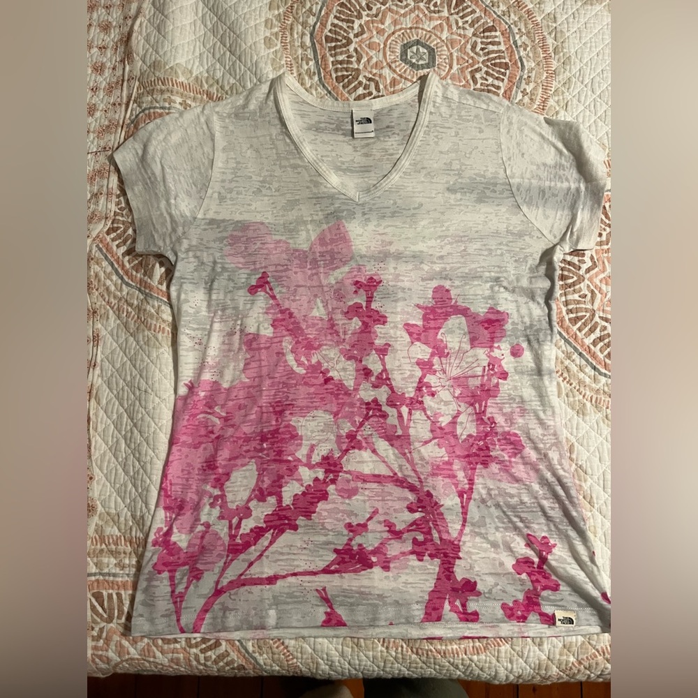 The North Face Pink and White Patterned V-neck T-shirt